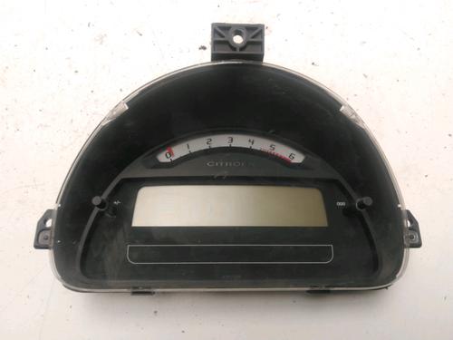 Used Instrument cluster Instrument cluster 22382001 22382001