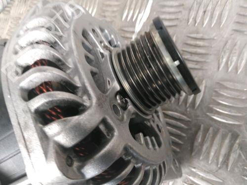 Used Alternator Alternator RENAULT TRAFIC III Van (FG_) 2.0 dCi 120 (FGMN) (120 hp) 16742082 16742082