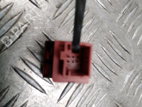 Used Warning switch Warning switch PEUGEOT 3008 I MPV (0U_) 1.6 HDi (109 hp) 15089823 15089823