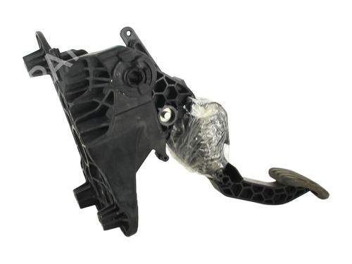 Clutch pedal RENAULT CLIO V (B7_) 1.0 TCe 90 (B7MT) | BP33835983I13 - Image 2
