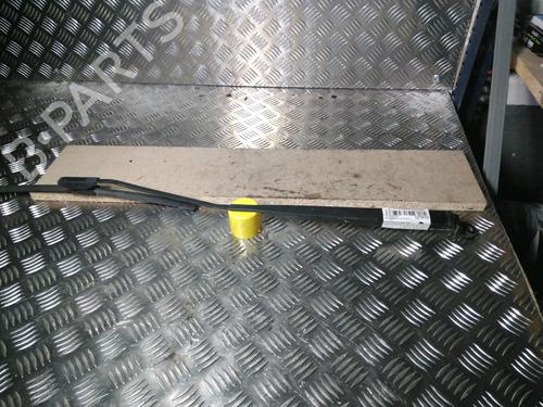 Used Front windshield wiper arm CITROËN C3 Picasso (SH_) 1.6 HDI 90 (92 hp) 14902746