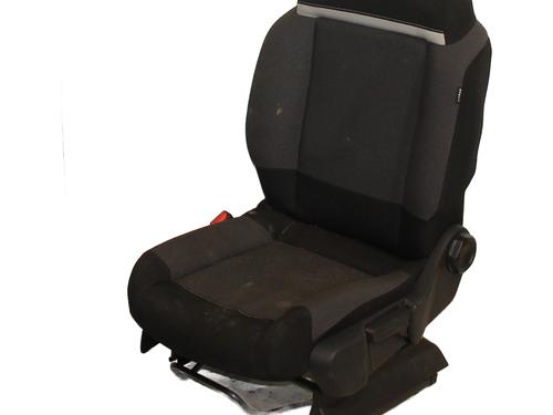 Used Right front seat Right front seat CITROËN C3 AIRCROSS II (2R_, 2C_) 1.5 BlueHDi 110 (110 hp) 31984494 31984494