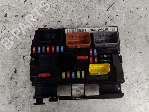 Used Fuse box PEUGEOT 207 (WA_, WC_) 1.4 HDi (68 hp) 15747844