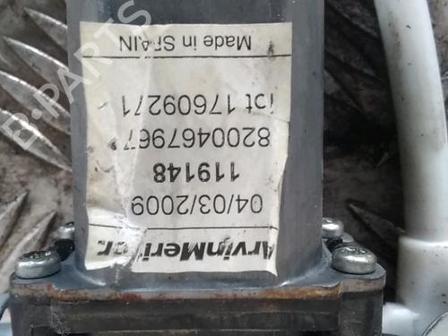 Used Front right window mechanism Front right window mechanism RENAULT MASTER II Van (FD) 2.5 dCi (FD02) (101 hp) 35936308 35936308