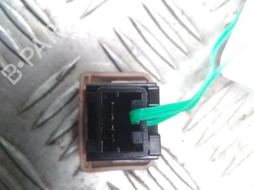 Used Warning switch NISSAN NOTE (E11, NE11) 1.5 dCi (90 hp) 11712848