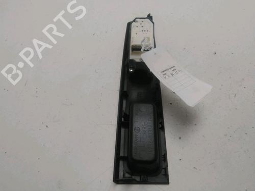 Used Left front window switch Left front window switch TOYOTA YARIS (_P13_) 1.3 (NSP130_, NSP130) (99 hp) 22525279 22525279
