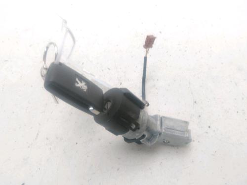 Used Ignition barrel PEUGEOT 207 (WA_, WC_) 1.4 (73 hp) 27268269