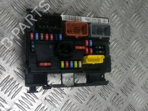 Used Fuse box PEUGEOT 207 (WA_, WC_) 1.4 HDi (68 hp) 13395453