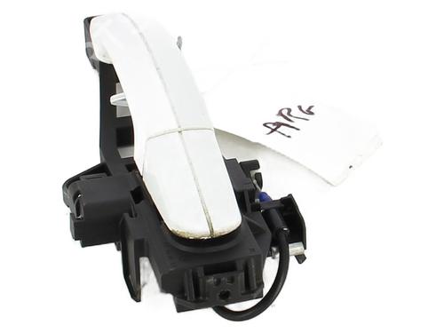 Used Rear left exterior door handle FORD KUGA II (DM2) 2.0 TDCi (140 hp) 29963183