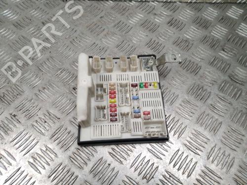 Used Fuse box Fuse box RENAULT MEGANE II (BM0/1_, CM0/1_) 1.9 dCi (131 hp) 13078492 13078492
