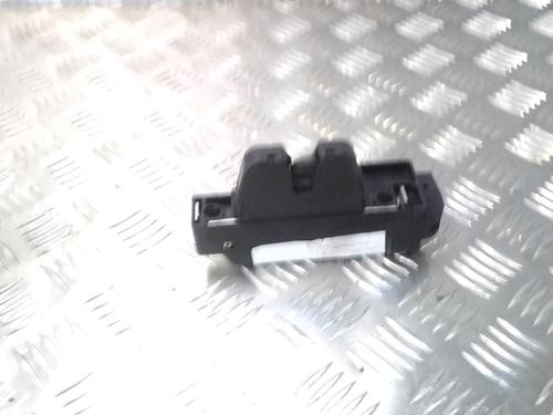 Used Tailgate lock PEUGEOT 1007 (KM_) 1.4 (75 hp) 14964760