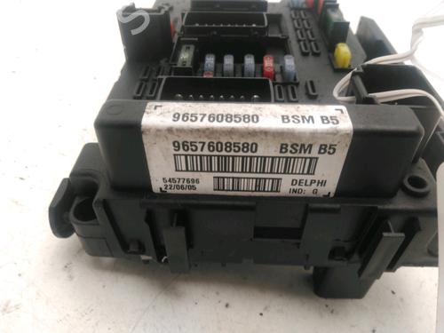 Fuse box PEUGEOT 206 CC (2D) 1.6 HDi 110 | BP22399614E1 