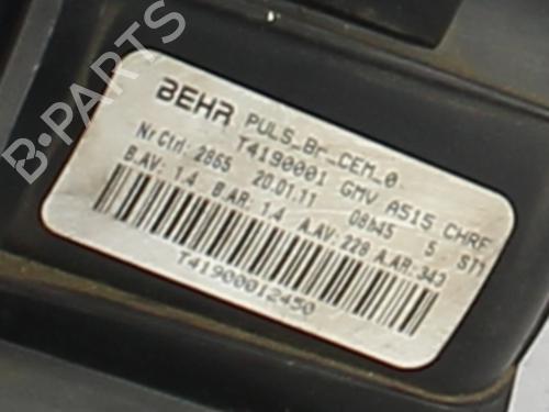 Used Heater blower motor Heater blower motor CITROËN C3 II (SC_) 1.4 HDi 70 (SC8HZC, SC8HR0, SC8HP4) (68 hp) 30048107 30048107
