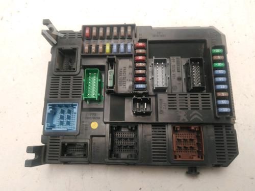Used Fuse box PEUGEOT 208 I (CA_, CC_) 1.4 HDi (68 hp) 22381976