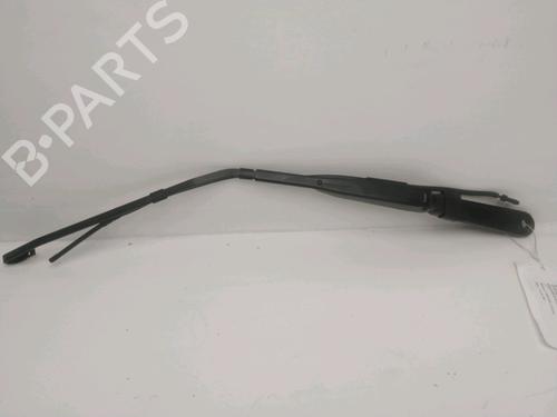 Used Front windshield wiper arm Front windshield wiper arm 38314202 38314202