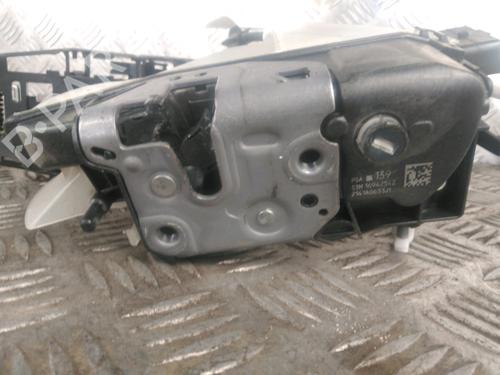 front-left-lock-peugeot-expert-van-v_-2016-27394738 main image