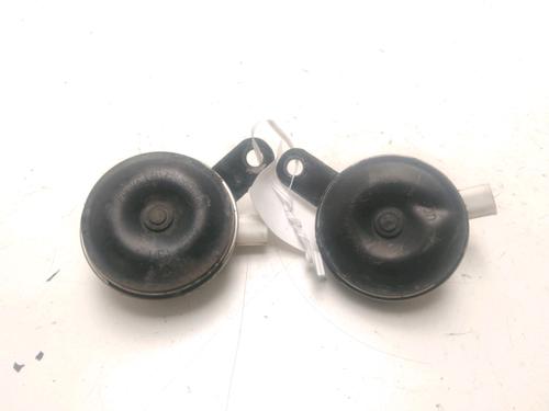 Used Horn Horn HONDA JAZZ III (GE_, GG_, GP_, ZA_) 1.3 i (GE6, GG3, GG6) (100 hp) 26724934 26724934