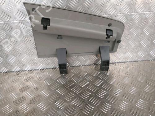 Hanskerom Hanskerom NISSAN NV300 Van (X82) 1.6 dci 120 (121 hp) 15578024 15578024