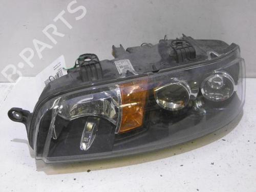 Used Left headlight FIAT PUNTO (188_) 1.2 60 (188.030, .050, .130, .150, .230, .250) (60 hp) 15758355