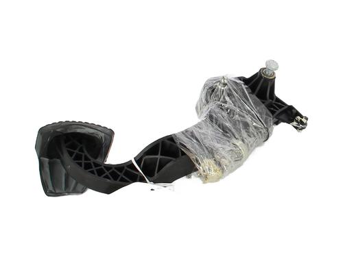 Used Clutch pedal Clutch pedal CITROËN C3 III (SX) 1.5 BlueHDi 100 (SXYHYP, SXYHTU) (102 hp) 30048109 30048109