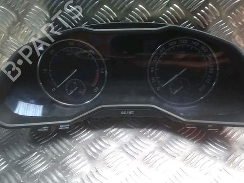 instrument-cluster-skoda-superb-iii-3v3-16-tdi-3v0920741b-2015-11713680 main image