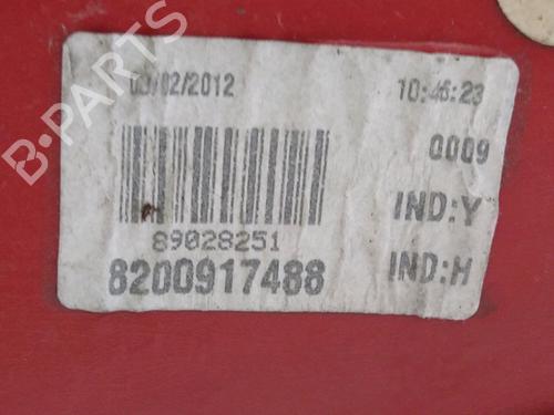 Używane Lampa tylna lewa RENAULT CLIO II (BB_, CB_) 1.5 dCi (B/CB07) (65 hp) 30916606