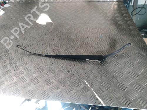 Used Front windshield wiper arm FORD FIESTA V (JH_, JD_) 1.4 TDCi (68 hp) 14903267