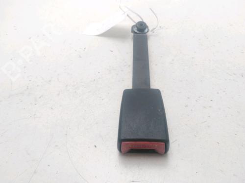 Used Seat buckle RENAULT CLIO III (BR0/1, CR0/1) 1.5 dCi (BR17, CR17) (86 hp) 23086615