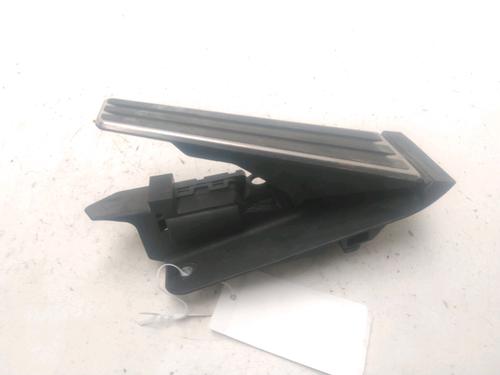 pedal-porsche-cayman-987-2005-2006-2007-2008-2009-2010-2011-2012-2013-24881715 main image