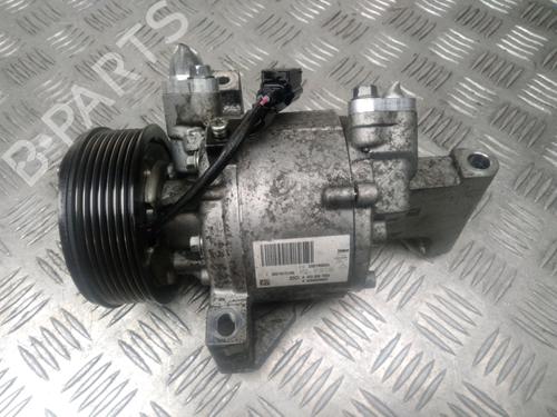Used AC compressor RENAULT TWINGO III (BCM_, BCA_) 0.9 TCe 90 (BCM9, BCM2) (90 hp) 13078660
