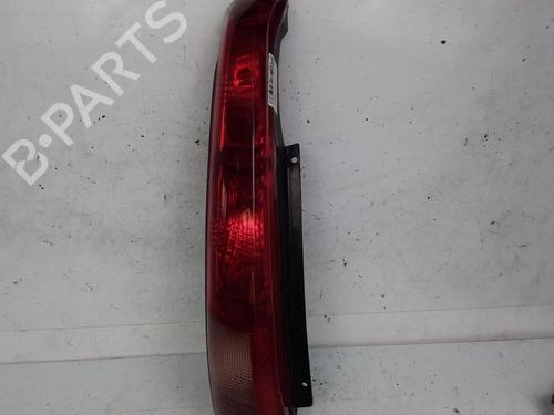 Used Left taillight NISSAN X-TRAIL I (T30) 2.2 dCi 4x4 (136 hp) 15759667