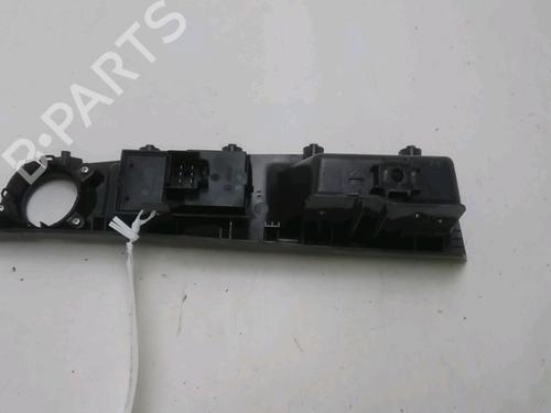 Used Left front window switch Left front window switch CHEVROLET CRUZE (J300) 1.6 (113 hp) 19250375 19250375
