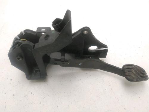 Break pedal RENAULT CLIO V (B7_) 1.5 Blue dCi 100 (B7AD) | BP29046683I19 