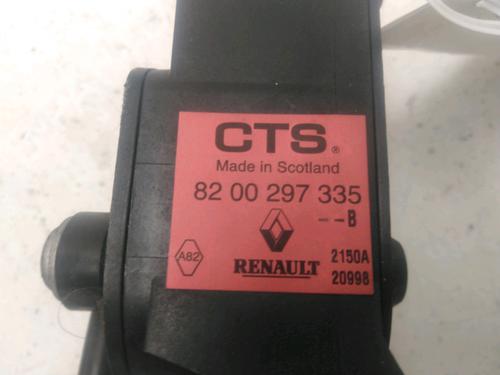 Used Pedal RENAULT CLIO III Hatchback Van (SB_, SR_) 1.5 dCi (68 hp) 23899106