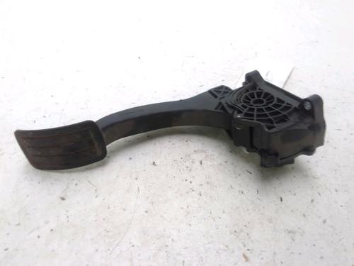 Pedal CITROËN C4 Picasso II 1.6 BlueHDi 120 | BP28086747I4