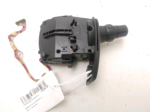 Used Steering column stalk RENAULT CLIO III Grandtour (KR0/1_) 1.5 dCi (KR0G) (68 hp) 21755809