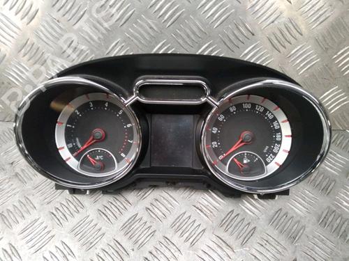 Used Instrument cluster Instrument cluster OPEL ADAM (M13) 1.4 (87 hp) 13080167 13080167