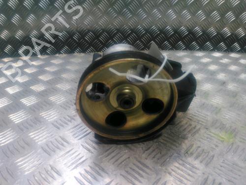 Styring servopumpe PEUGEOT 206 Hatchback (2A/C) 1.4 i (75 hp) 16980450