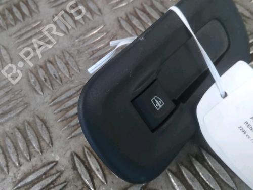 Used Switch RENAULT MASTER III Van (FV) 2.3 dCi 135 FWD (FV0N, FV08, FV06, FV00, FV1S) (136 hp) 27394602