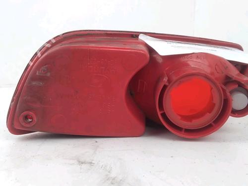 Used Rear fog light HYUNDAI SANTA FÉ II (CM) 2.2 CRDi GLS 4x4 (150 hp) 30840923