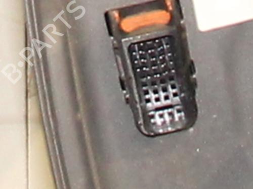 right-front-door-opel-corsa-d-s07-2006-2007-2008-2009-2010-2011-2012-2013-2014-2015-31284155 main image