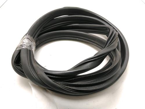 Used Rubber door seal Rubber door seal OPEL CORSA C (X01) 1.2 Twinport (F08, F68) (80 hp) 30715232 30715232