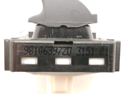 Used Left front window switch Left front window switch CITROËN C3 III (SX) 1.5 BlueHDi 100 (SXYHYP, SXYHTU) (102 hp) 30502124 30502124
