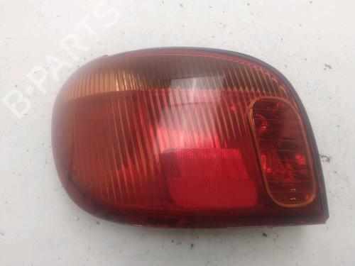 Used Left taillight TOYOTA YARIS (_P1_) 1.3 (SCP12_, SCP13_, SCP12R, SCP13R) (87 hp) 27332499