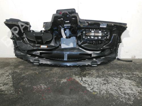 Used Dashboard Dashboard 37675848 37675848