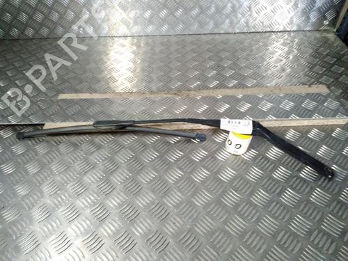Used Front windshield wiper arm BMW 1 (E81) 118 d (143 hp) 14902826