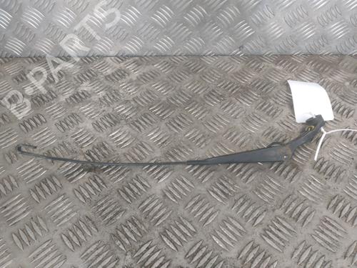 Used Front windshield wiper arm SUZUKI VITARA (ET, TA, TD) 1.9 D All-wheel Drive (SE419TD) (75 hp) 18125381