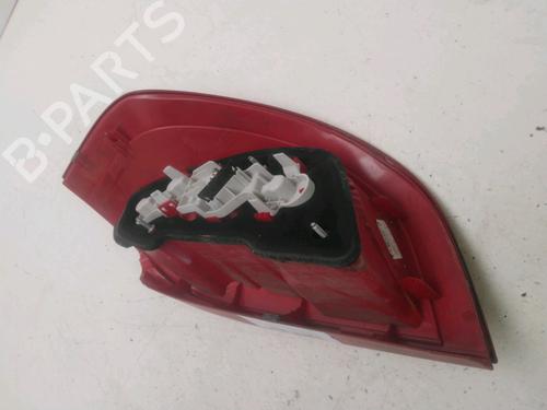 Used Left taillight Left taillight 29601814 29601814