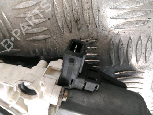Front right window mechanism LAND ROVER FREELANDER I Soft Top (L314) 2.0 TD4 4x4 | BP16324322C23 