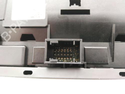 Display für CITROËN C3 III (SX) 1.5 BlueHDi 100 (SXYHYP, SXYHTU) (102 hp) 30291044